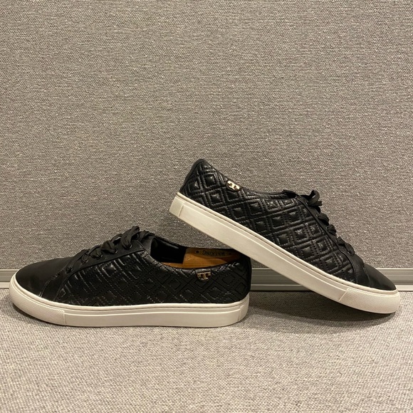 Tory Burch Other - Tory Burch Marion Black Quilted Men's Sneakers size 10